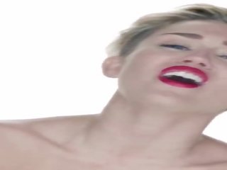 Miley: 60 fps & 名人 高清晰度 性别 夹 视频 16