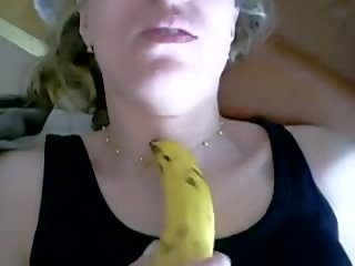 ฉัน ดูด และ ล้อเลียน ด้วย a กล้วย