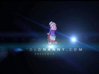 Oldnanny jauks trijatā, vecs lassie un jauns pāris būt sekss video